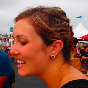 Meet your Posher, Alicia